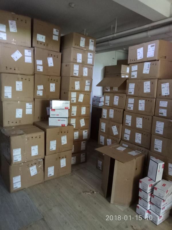 成都依洛安防倉(cāng)庫(kù) 成都依洛安防倉(cāng)庫(kù)